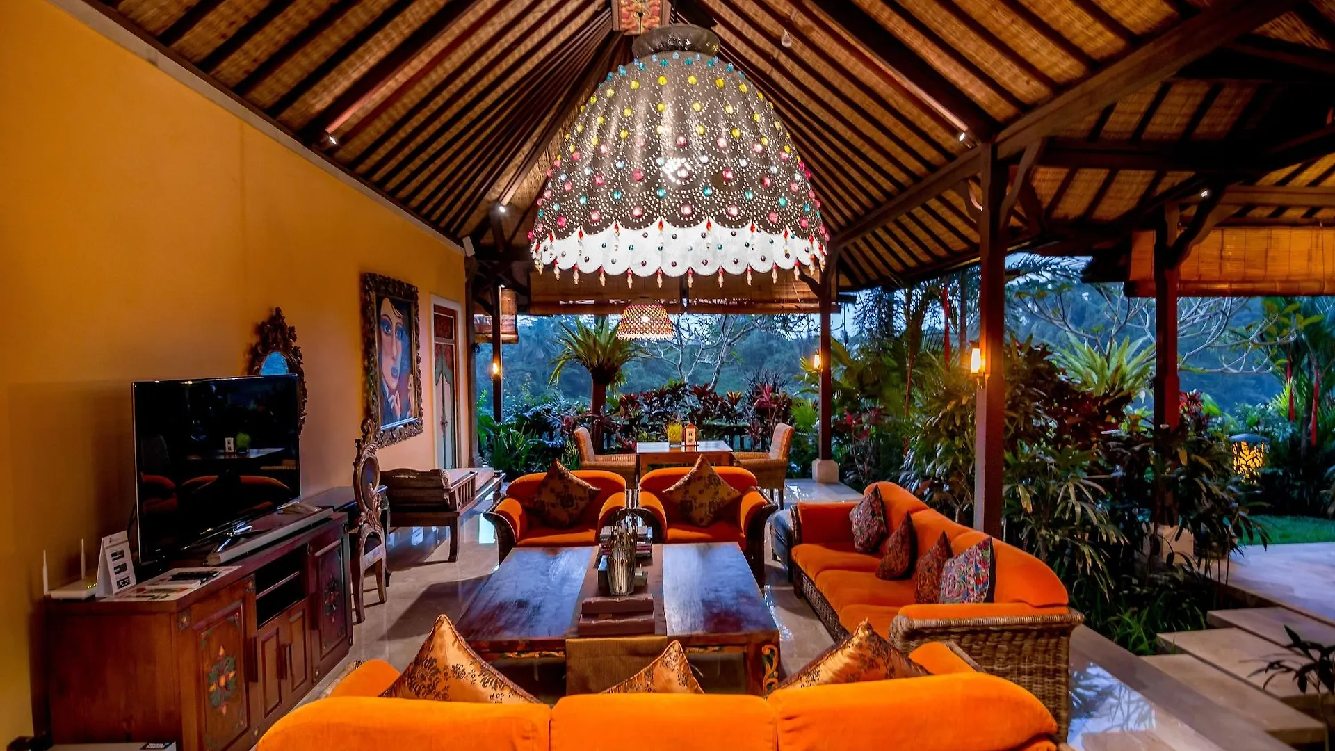 Bidadari Private Villas & Retreat Ubud  Hotel