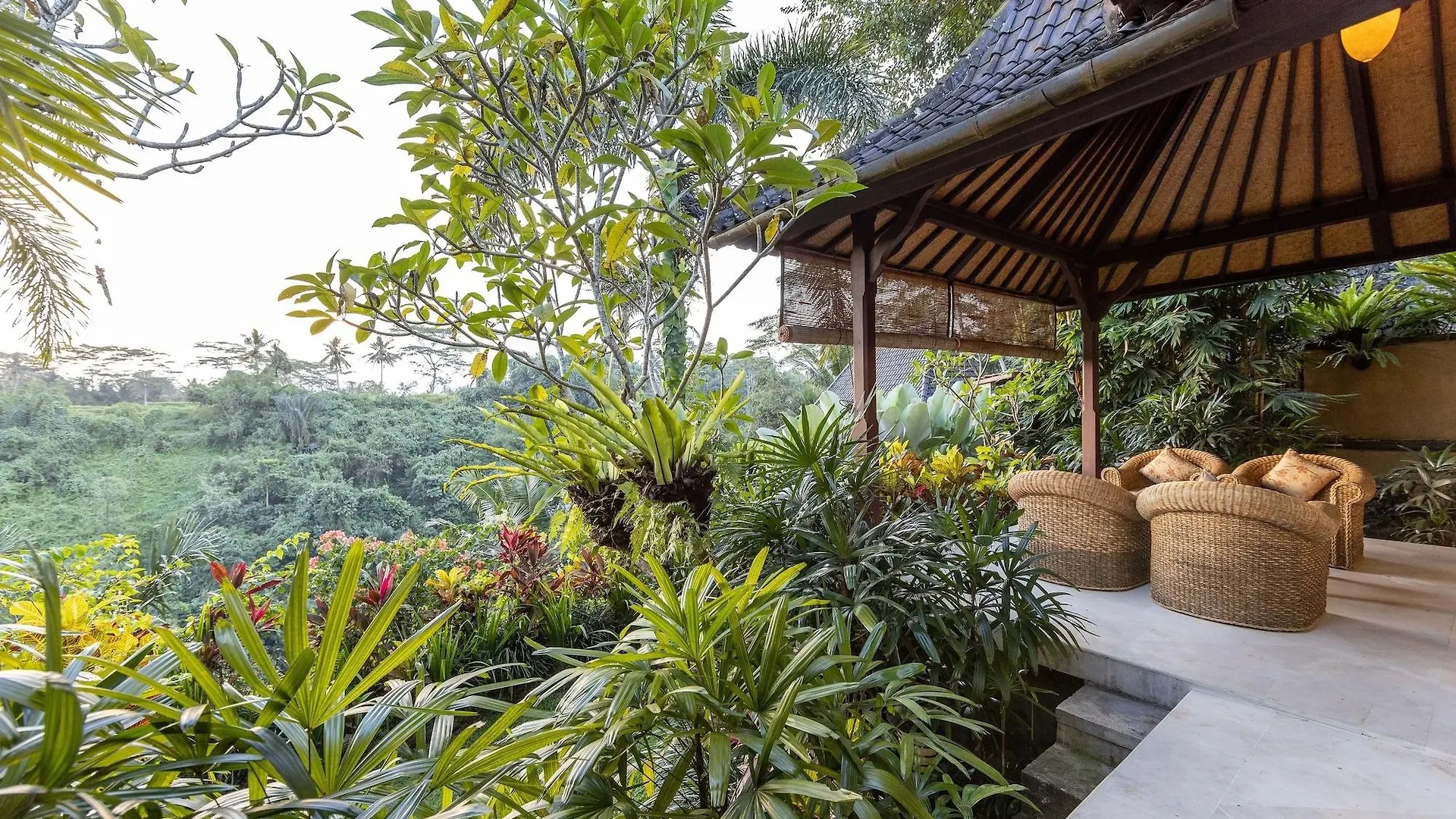Bidadari Private Villas & Retreat Ubud  4*, Ubud (Bali)