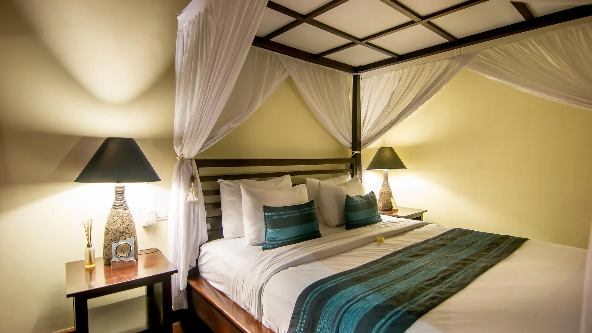 Bidadari Private Villas & Retreat Ubud  4*, Ubud (Bali)